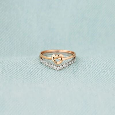 Knotted Heart Shape Inlaid Zircon Ring