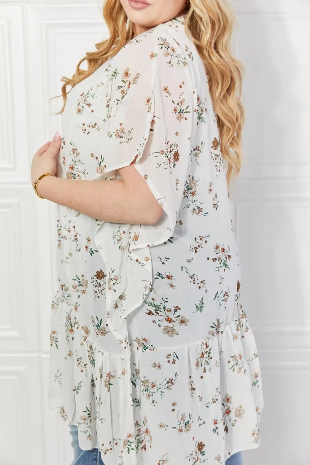 Justin Taylor Meadow of Daisies Floral Kimono - Sweet Wildflower Boutique