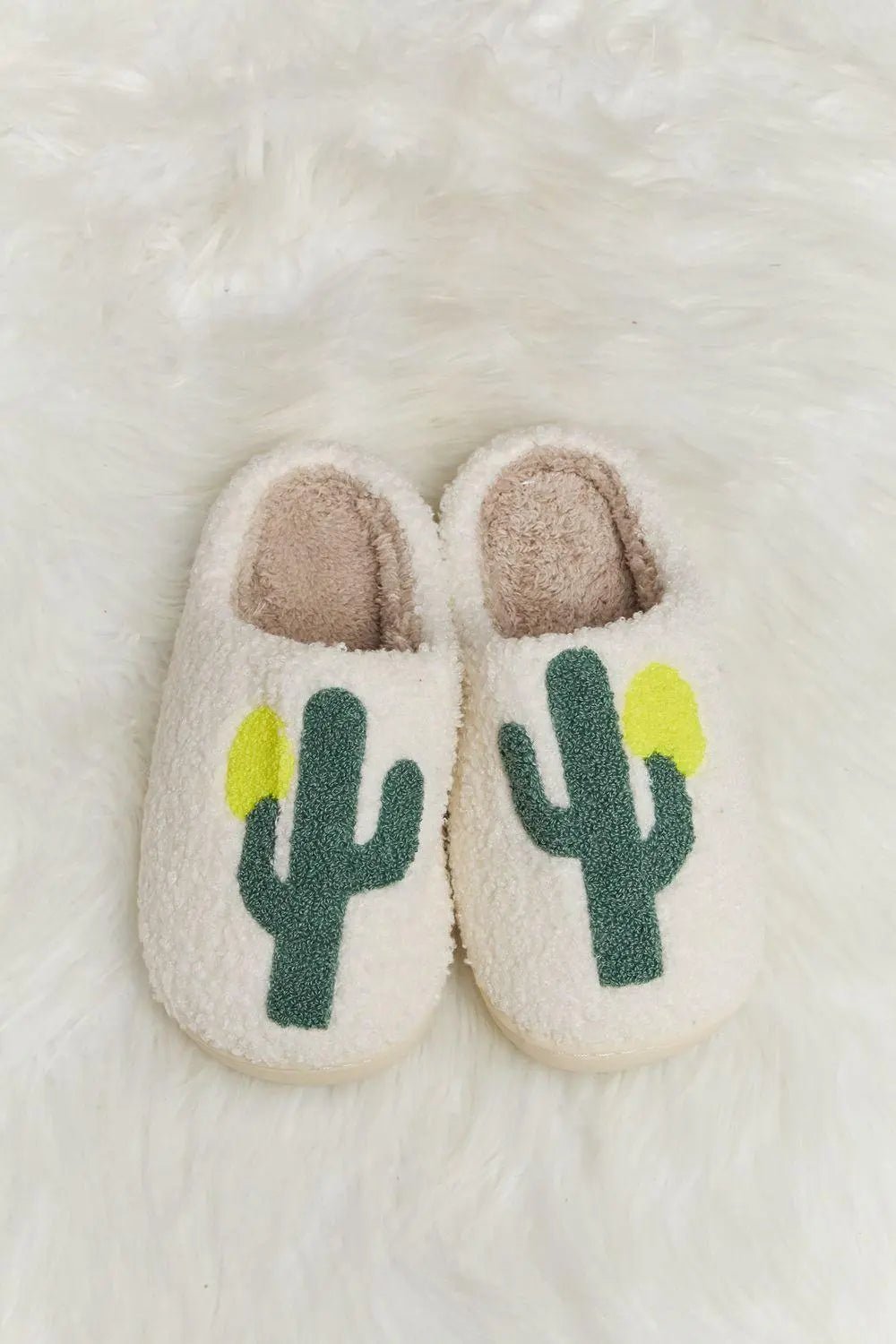 Melody Cactus Plush Slide Slippers - Sweet Wildflower Boutique