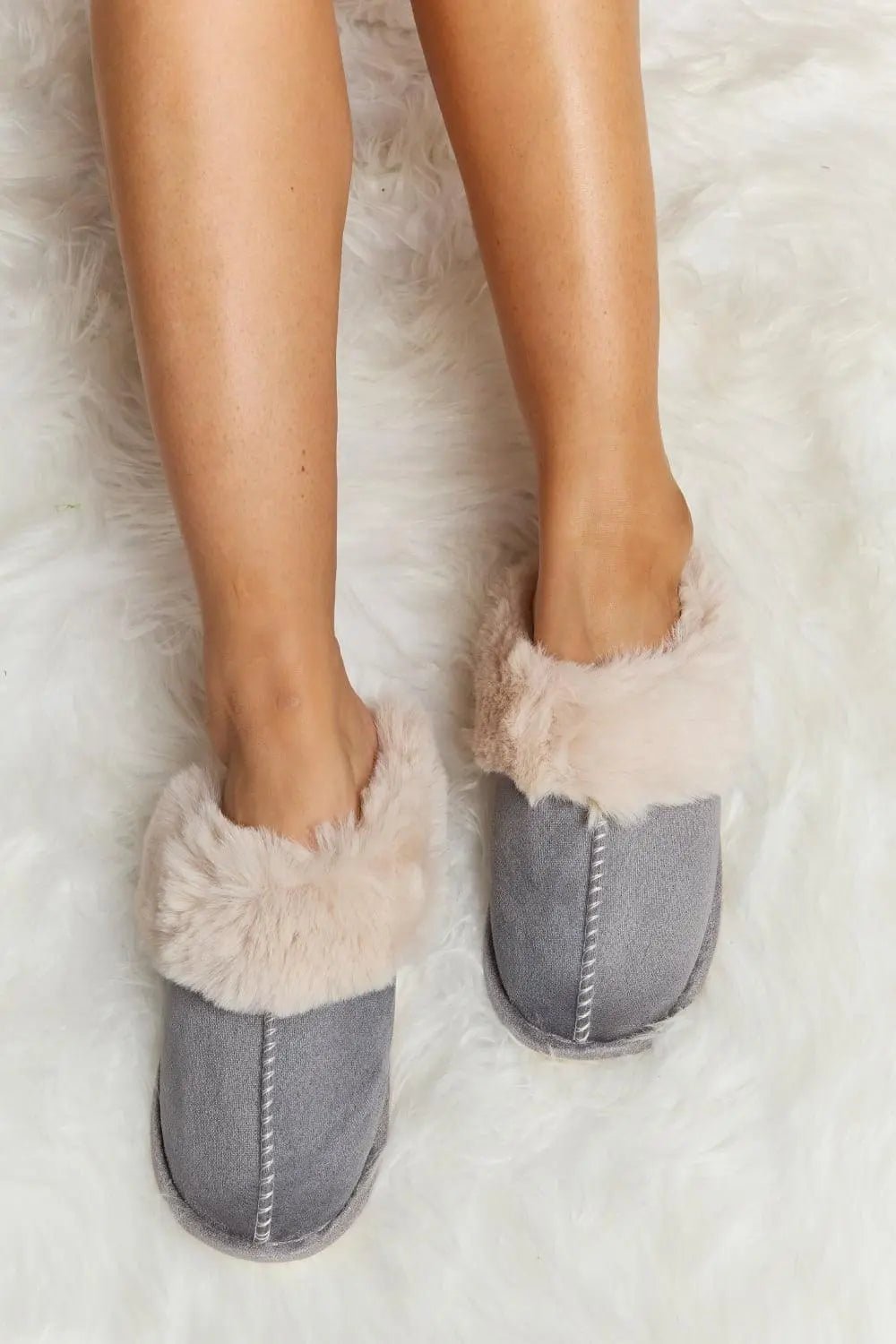 Melody Fluffy Indoor Slippers - Sweet Wildflower Boutique