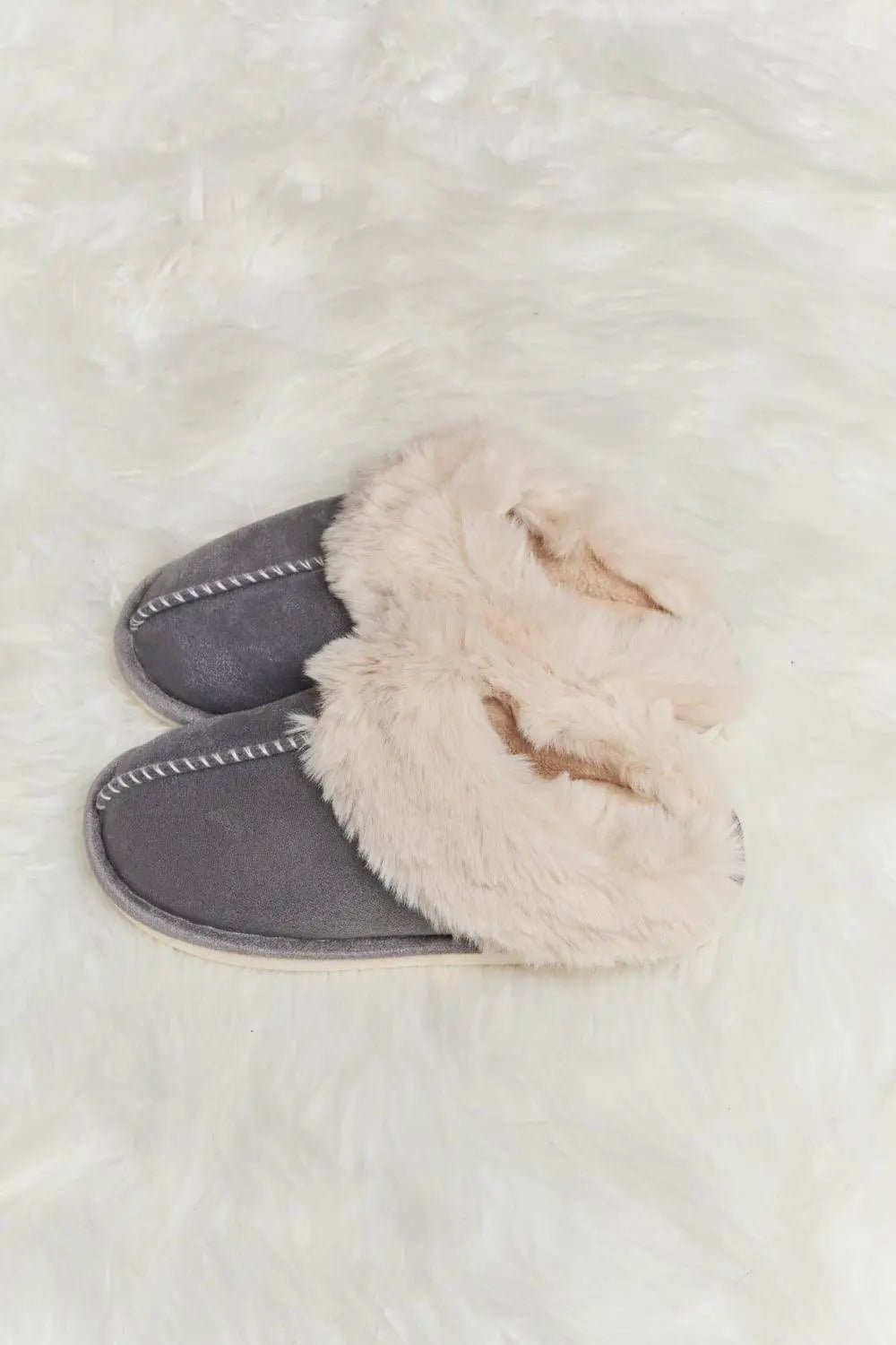 Melody Fluffy Indoor Slippers - Sweet Wildflower Boutique