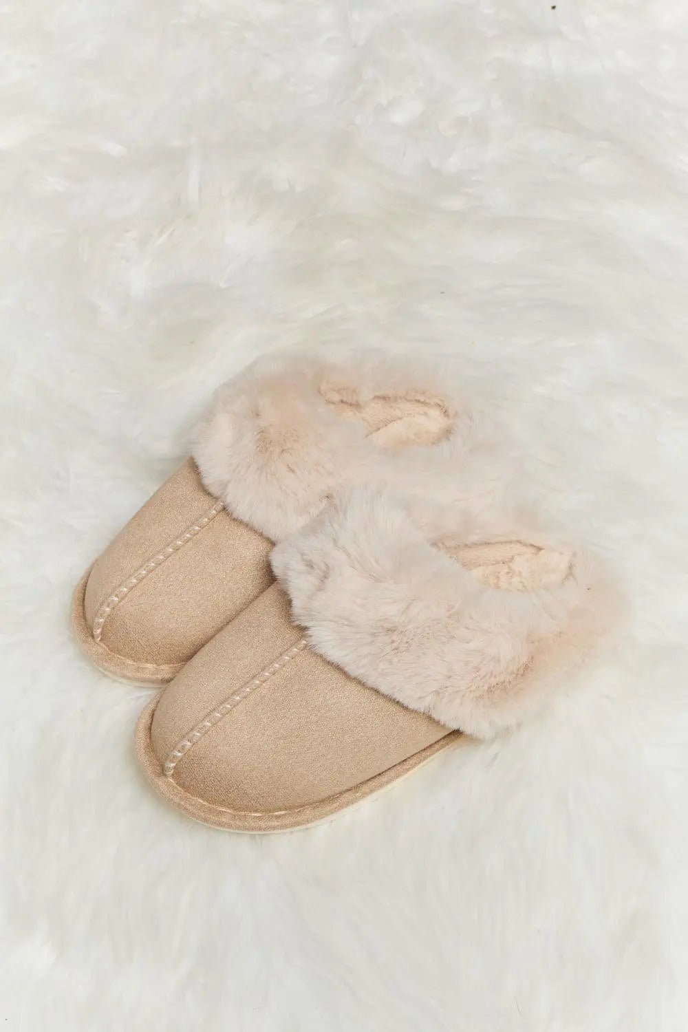 Melody Fluffy Indoor Slippers - Sweet Wildflower Boutique