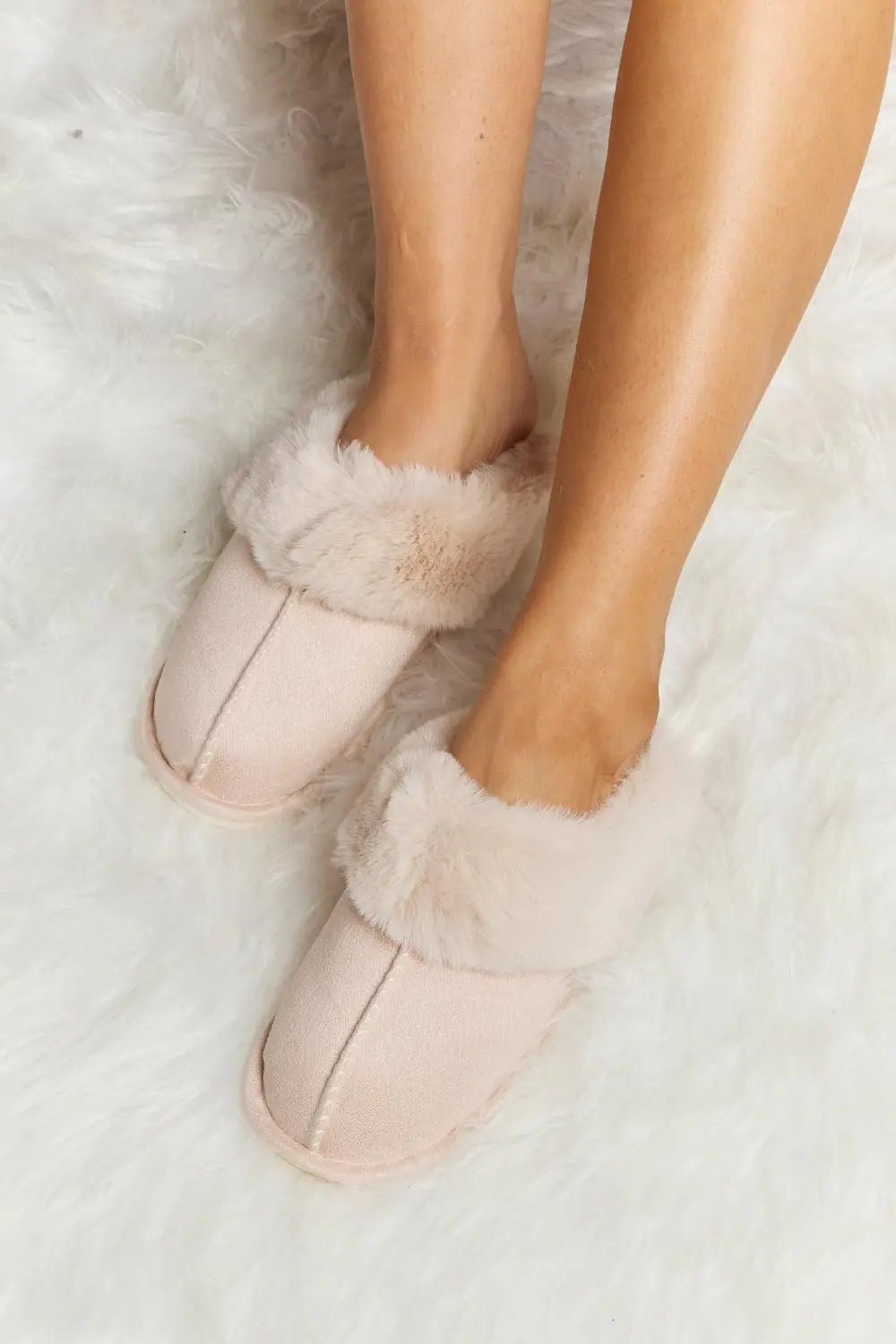 Melody Fluffy Indoor Slippers - Sweet Wildflower Boutique