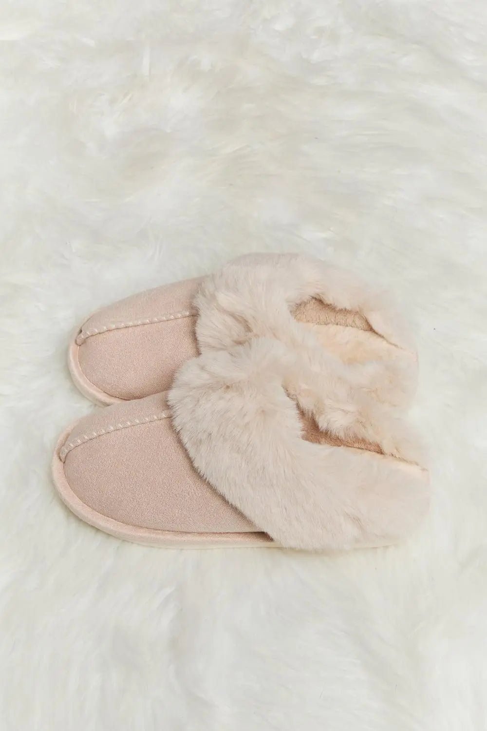 Melody Fluffy Indoor Slippers - Sweet Wildflower Boutique