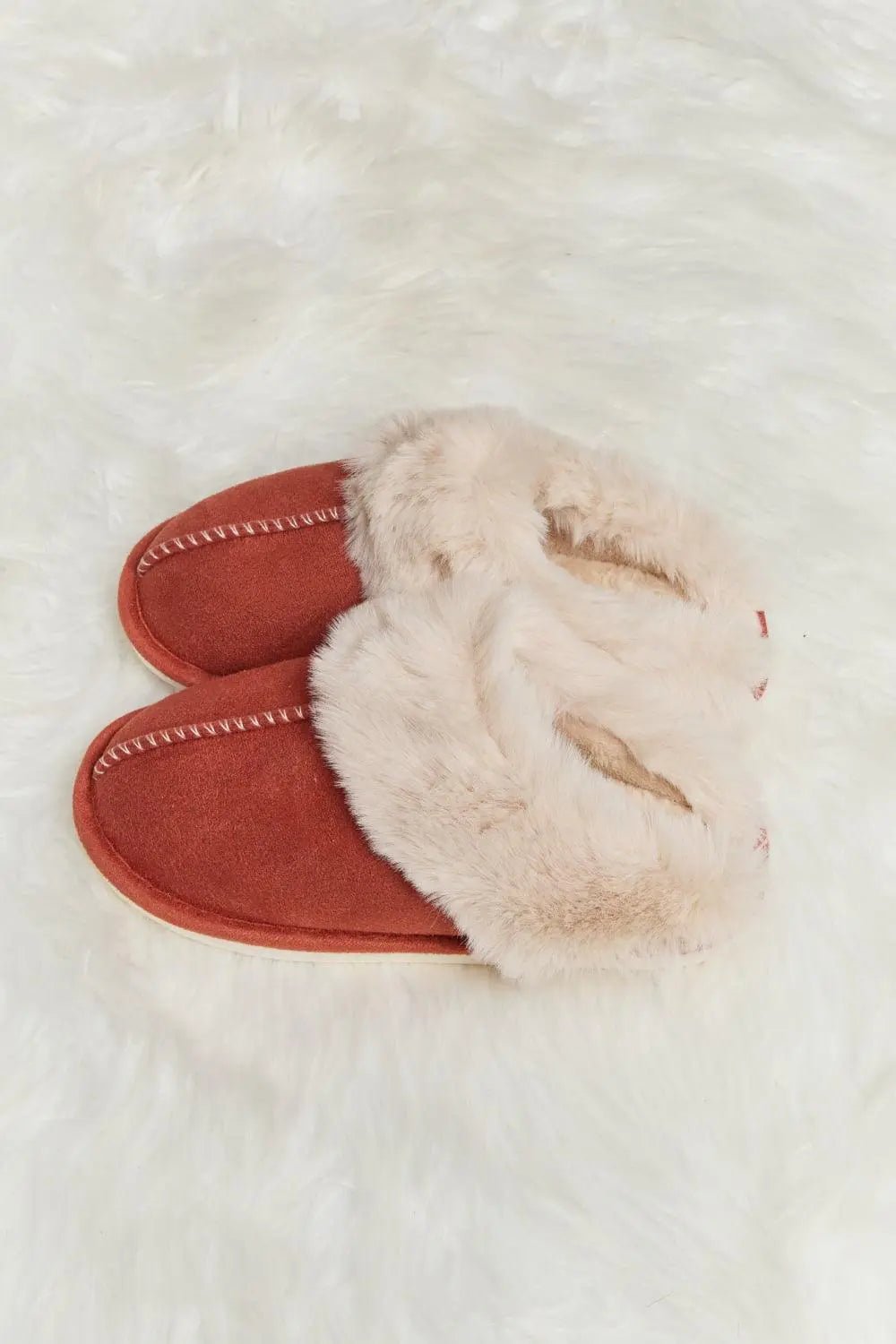 Melody Fluffy Indoor Slippers - Sweet Wildflower Boutique