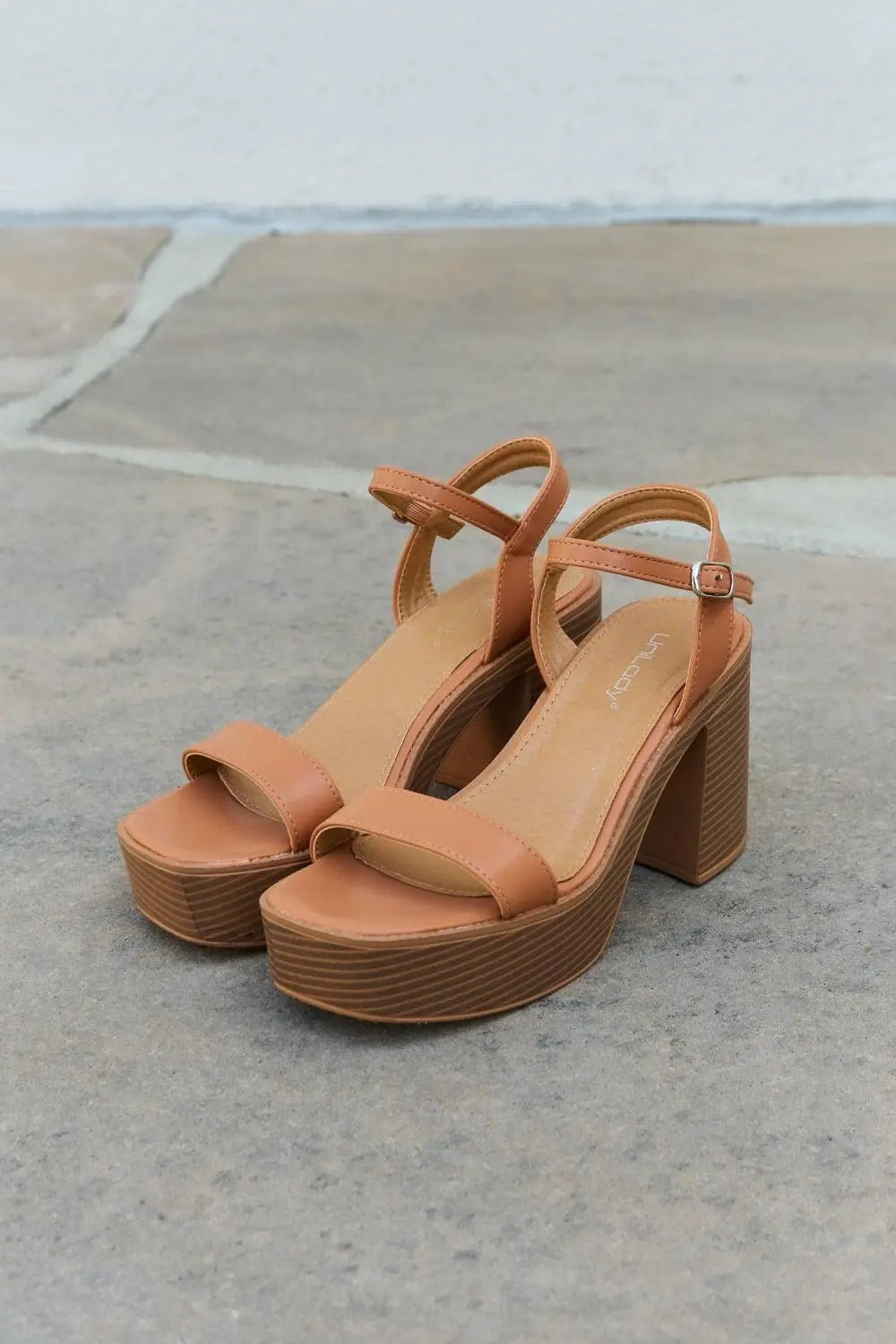 Weeboo Feel It Platform Heel Sandals - Sweet Wildflower Boutique